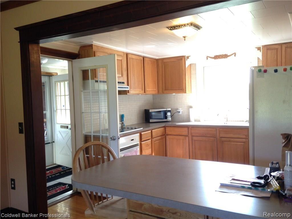 130 Rule Road Imlay City, MI 48444 - Photo 3 of 47 IMG_0942.JPG
