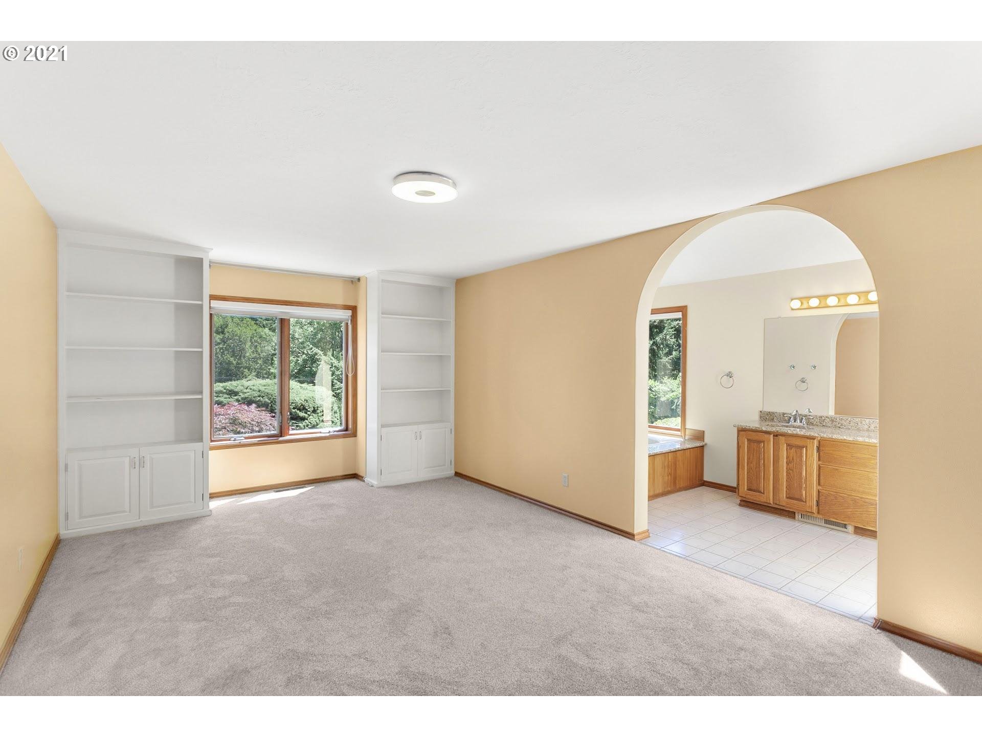 11631 Northwest Old Cornelius Pass Road Portland, OR 97231 - Photo 12 of 32 Bedroom, Owner's Suite