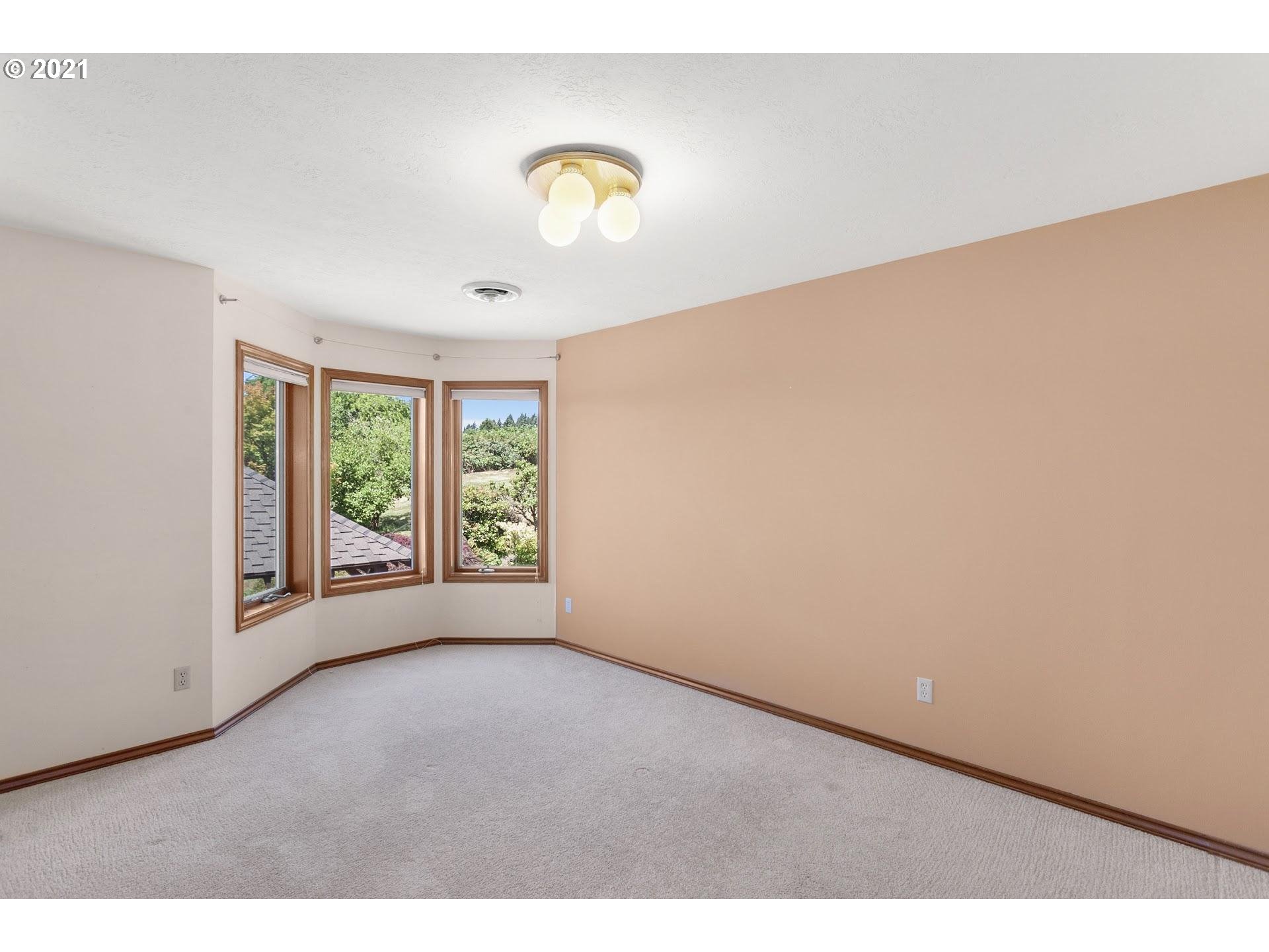 11631 Northwest Old Cornelius Pass Road Portland, OR 97231 - Photo 17 of 32 Bedroom