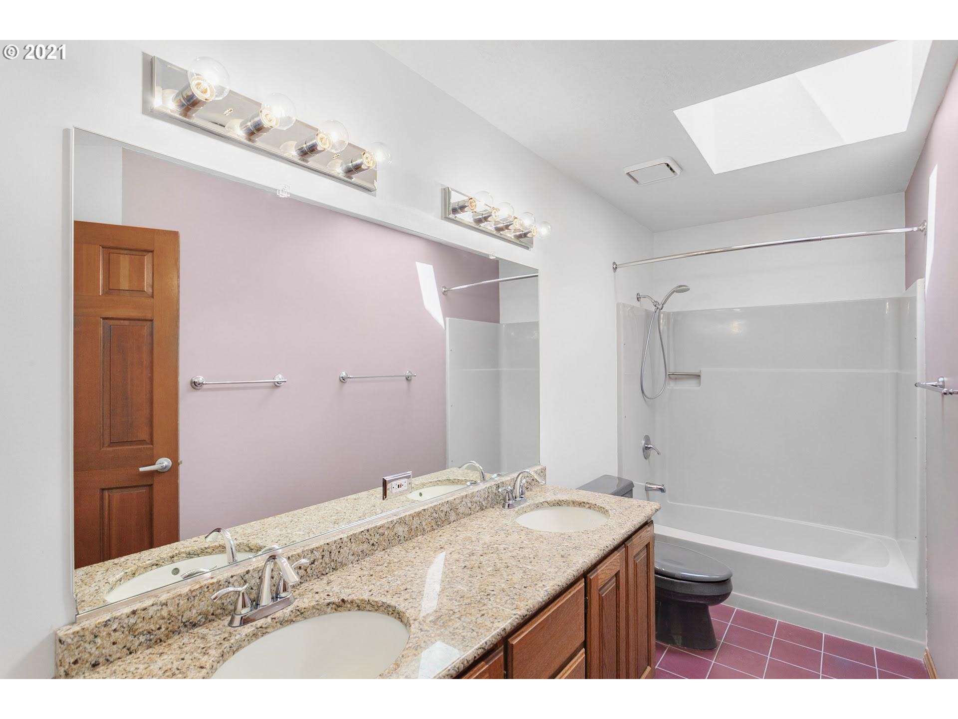 11631 Northwest Old Cornelius Pass Road Portland, OR 97231 - Photo 18 of 32 Bathroom
