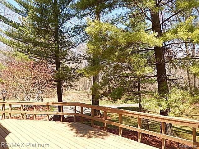 601 Argentine Road Howell, MI 48843 - Photo 10 of 44