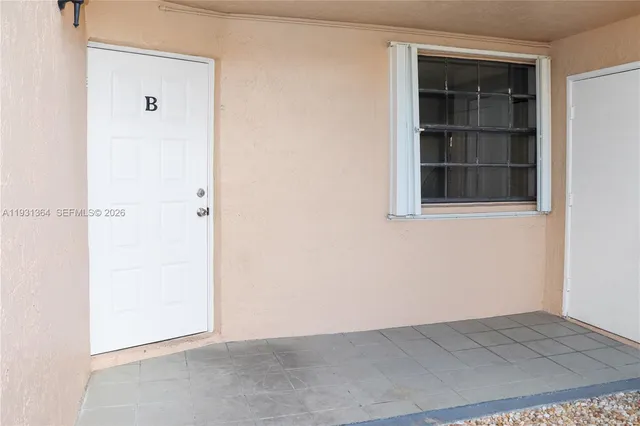an empty room with closet