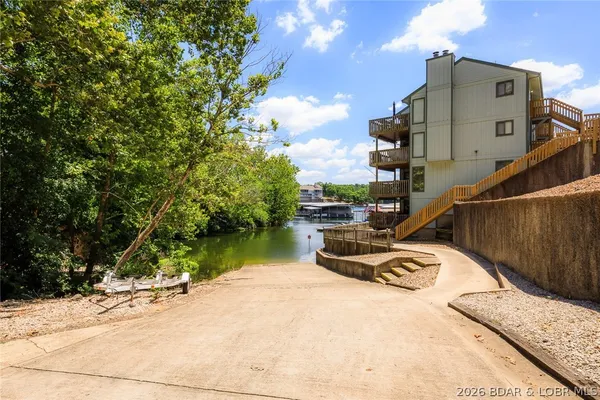 $248,000 | 43 Southwood Shores Circle, Unit 1D, Lake Ozark, MO 65049