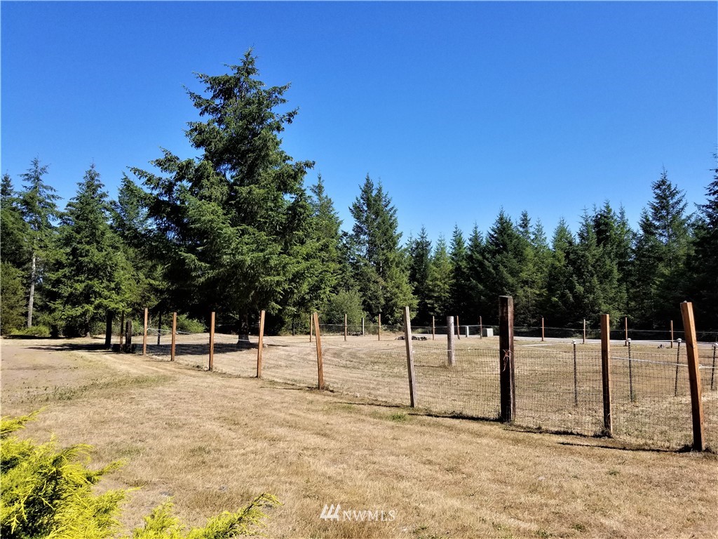3110 West Martin Road Shelton, WA 98584 - Photo 2 of 15 Gallery Image 2