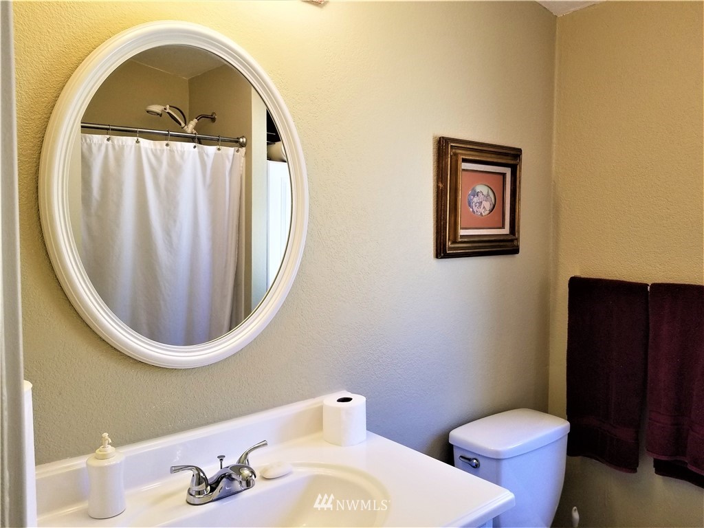 3110 West Martin Road Shelton, WA 98584 - Photo 9 of 15 Gallery Image 9