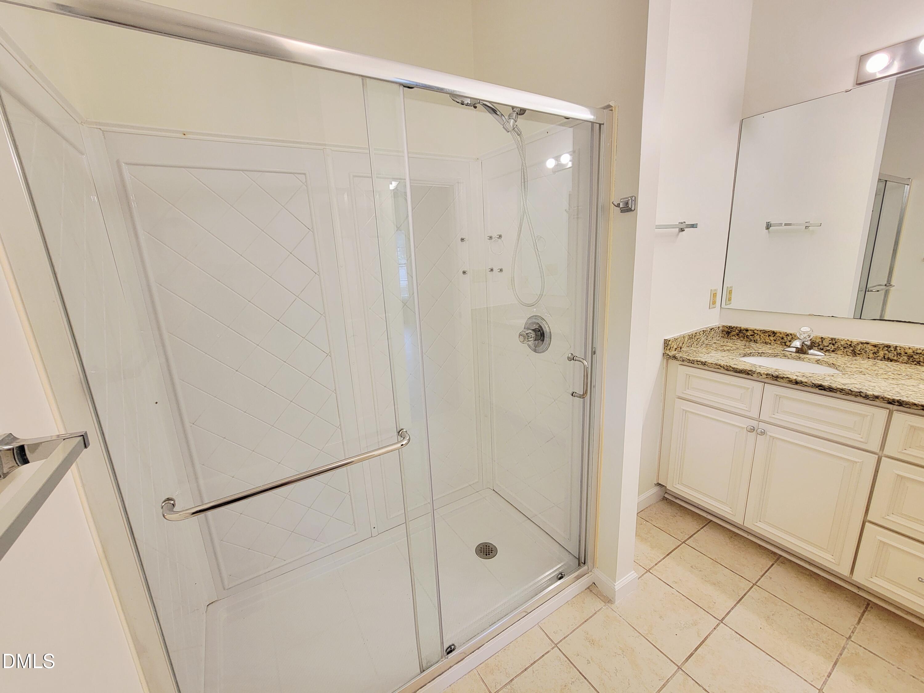 5325 Fairmead Circle Raleigh, NC 27613 - Photo 37 of 67 20260922_130442