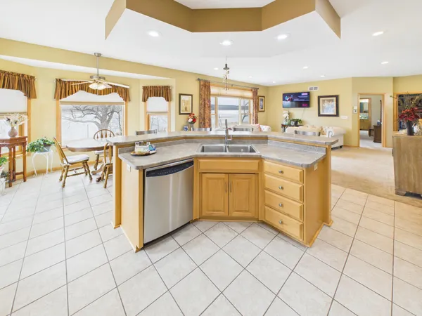 $1,450,000 | 18559 Empire Trail, Burtrum, MN 56318