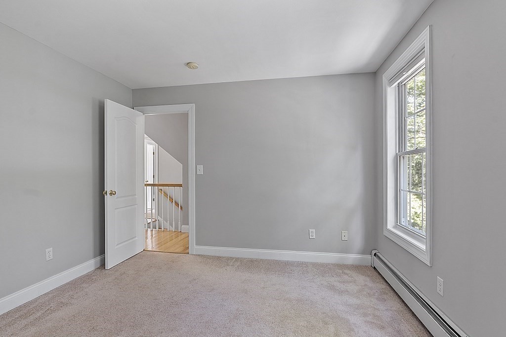 56 Croft Lane Chester, NH 03036 - Photo 27 of 38 Gallery Image 27