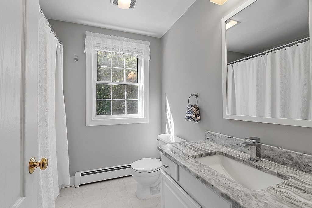 56 Croft Lane Chester, NH 03036 - Photo 28 of 38 Gallery Image 28