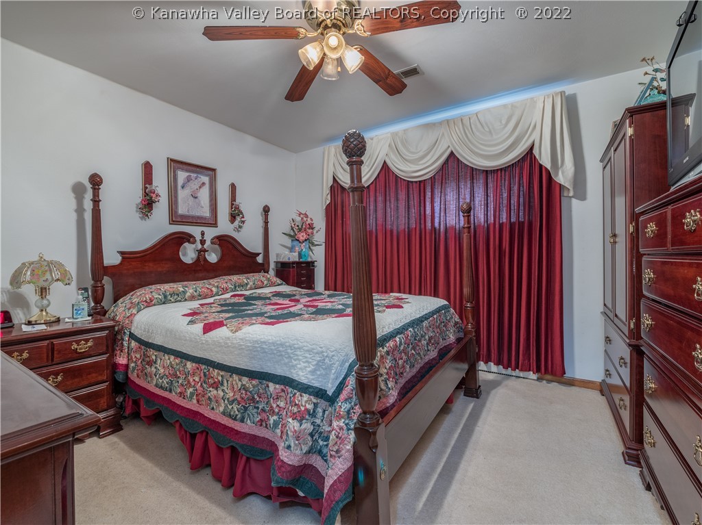 1891 Bills Creek Road Winfield, WV 25213 - Photo 29 of 31 Gallery Image 29