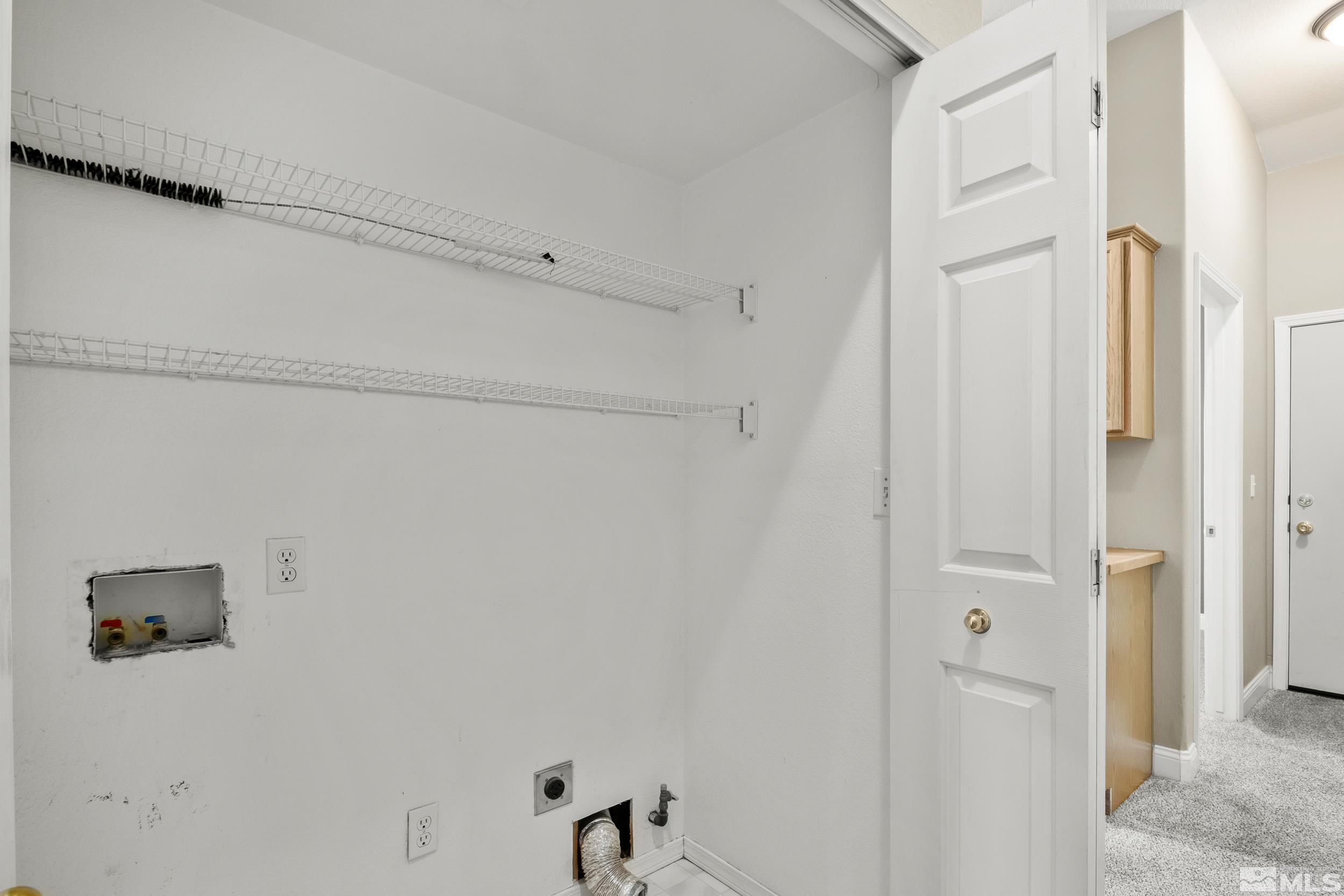 1670 Westmont Lane Reno, NV 89521 - Photo 17 of 24 Photo 17