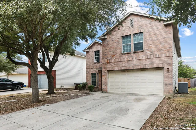 $1,895 | 2619 Gato Del Sol, San Antonio, TX 78245