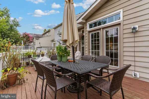 a view of outdoor space yard and patio