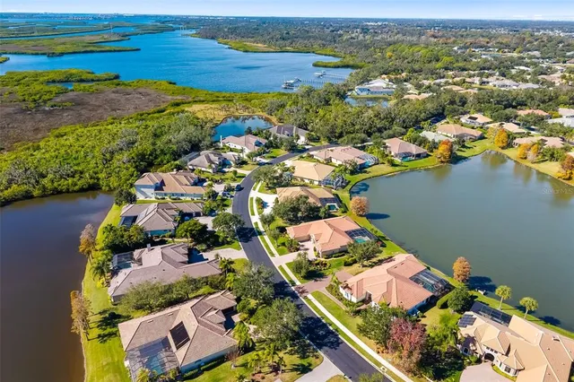 $900,000 | 11528 Savannah Lakes Drive, Parrish, FL 34219