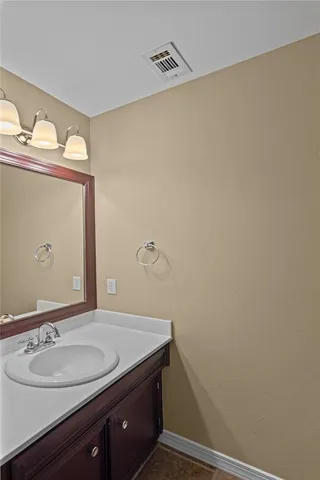 $235,000 | 2005 East Kings Highway, Shreveport, LA 71105