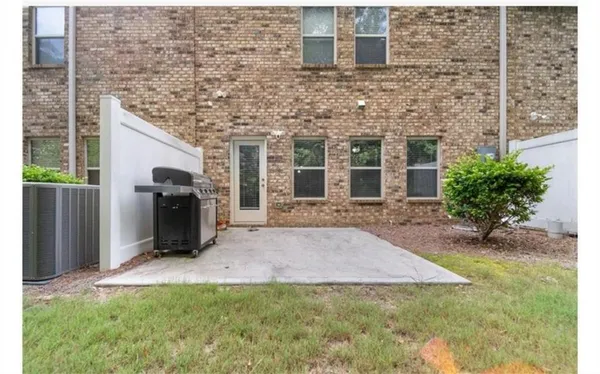 a view of a house with a outdoor space