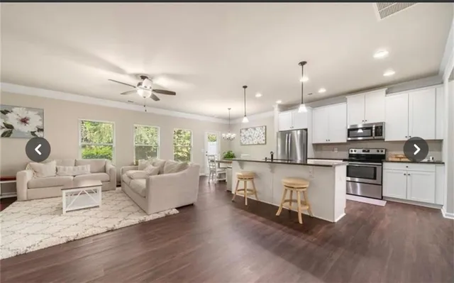 $2,400 | 1427 Haynescrest Court, Grayson, GA 30017