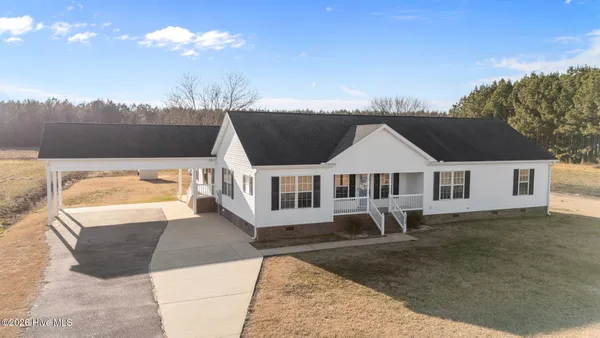 $325,000 | 1635 Horse Pen Swamp Road, Washington, NC 27889