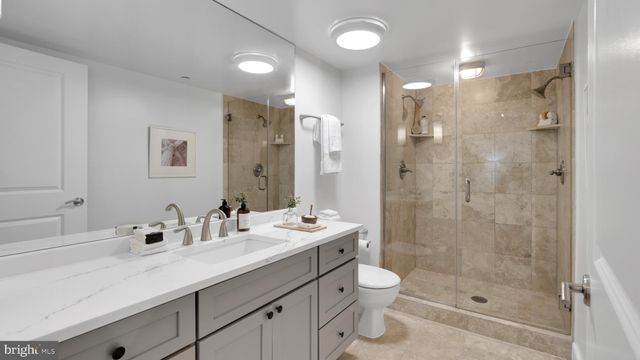 $1,050,000 | 1425 Rhode Island Avenue Northwest, Unit 31, Washington, DC 20005