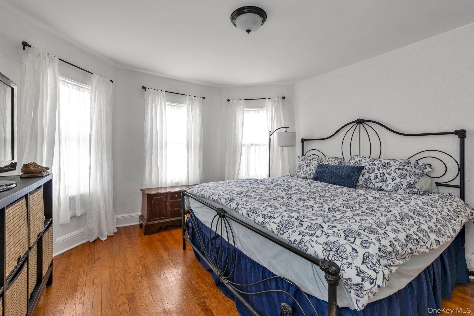 841 Waverly Place Baldwin, NY 11510 - Photo 11 of 17