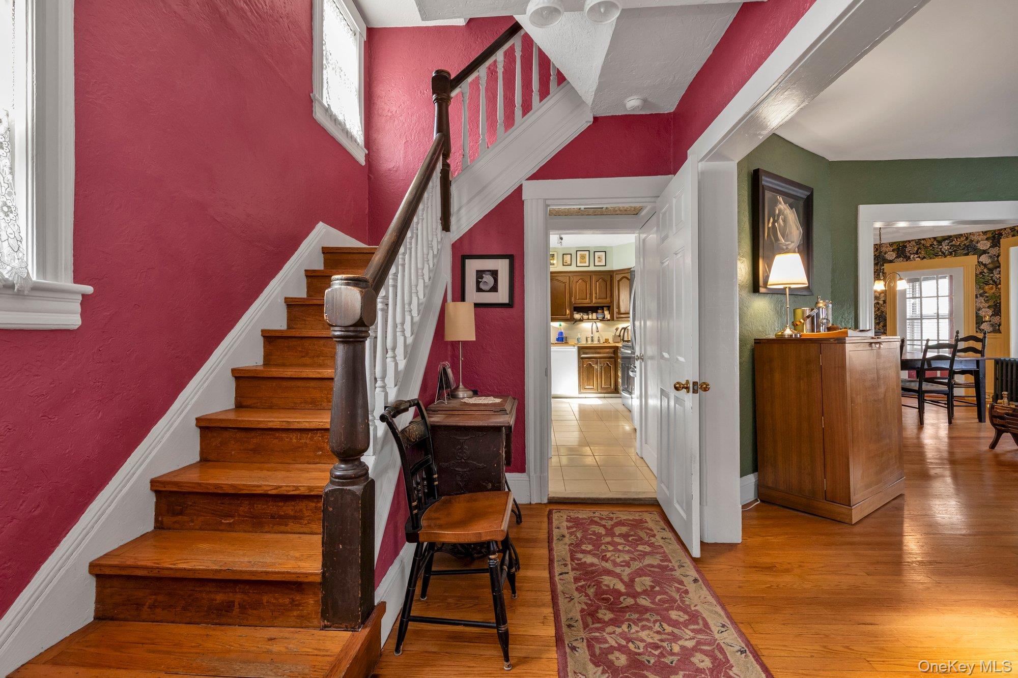 841 Waverly Place Baldwin, NY 11510 - Photo 2 of 17