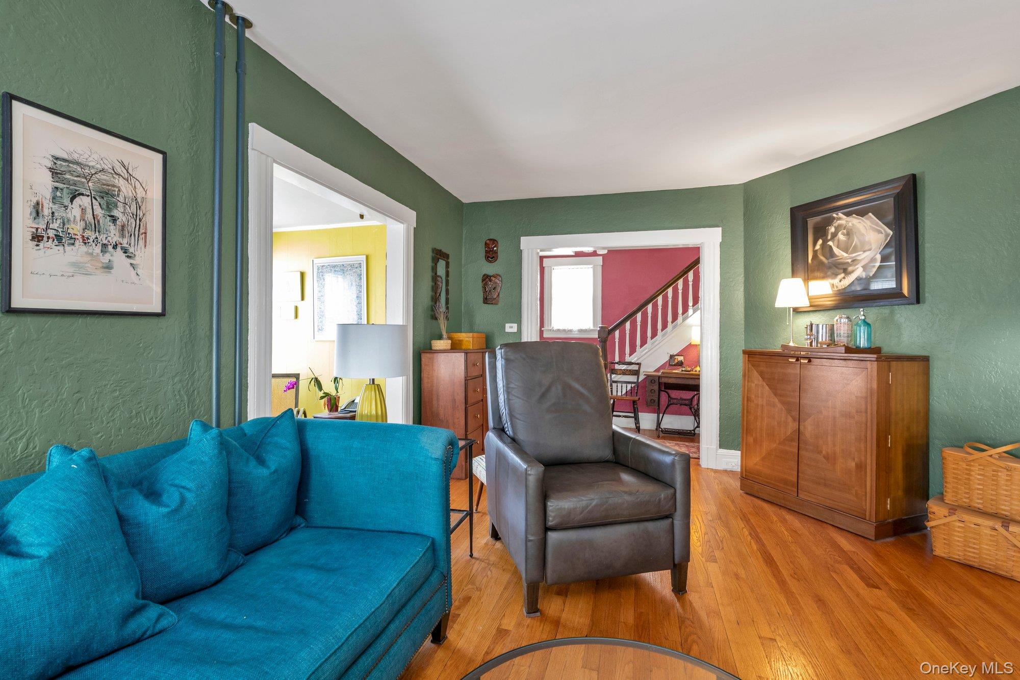 841 Waverly Place Baldwin, NY 11510 - Photo 4 of 17