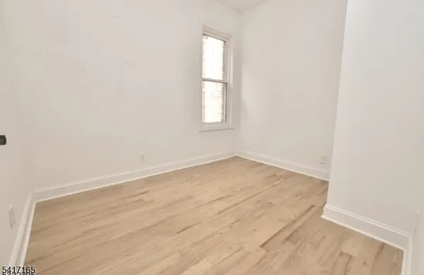 $2,300 | 43 Bragaw Avenue, Unit 2, Newark, NJ 07112