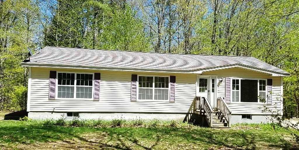 5 Evergreen Road Wakefield, NH 03830 - Photo 1 of 8