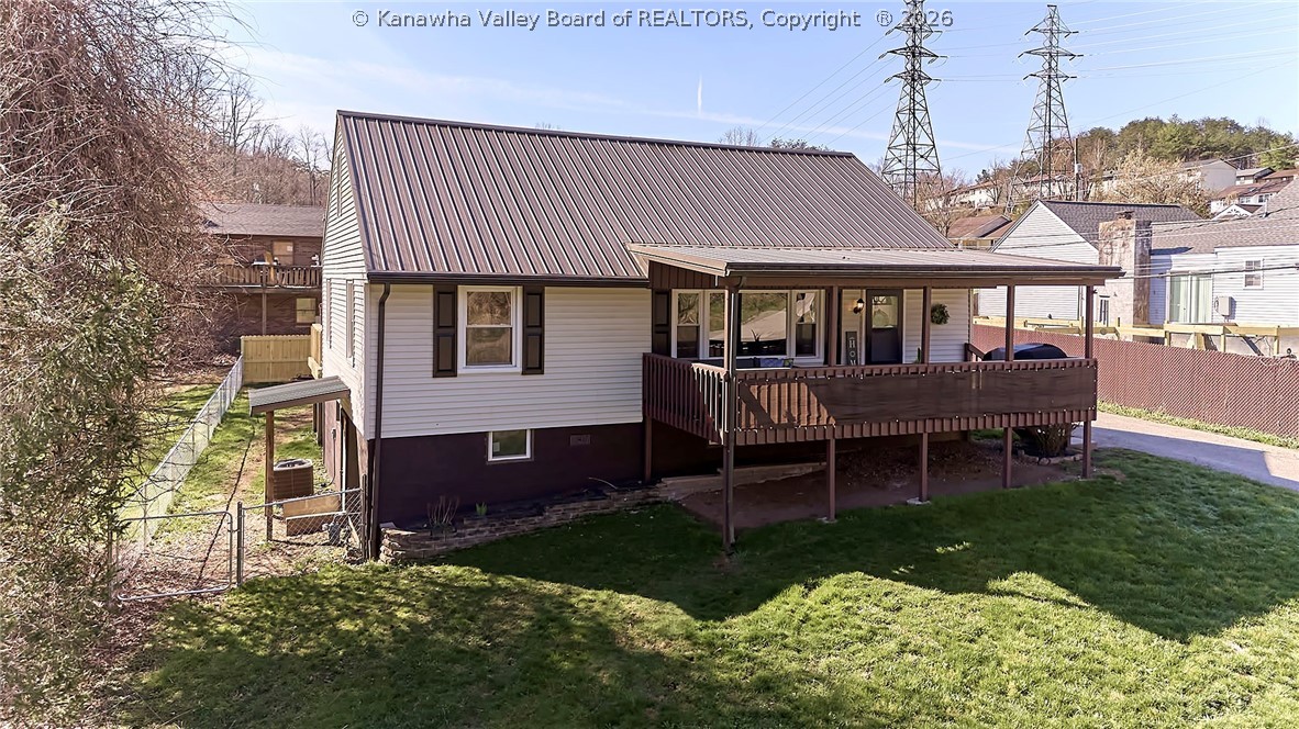216 Carriage Way Road Nitro, WV 25143 - Photo 1 of 45 Gallery Image 1