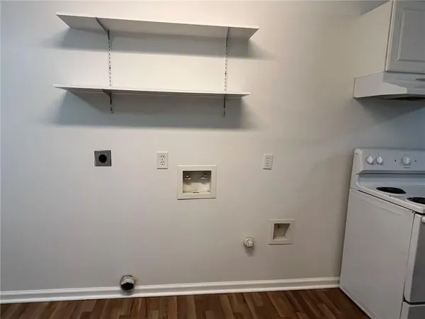 $900 | 4933 Matherne Street, Unit B, Lafitte, LA 70067