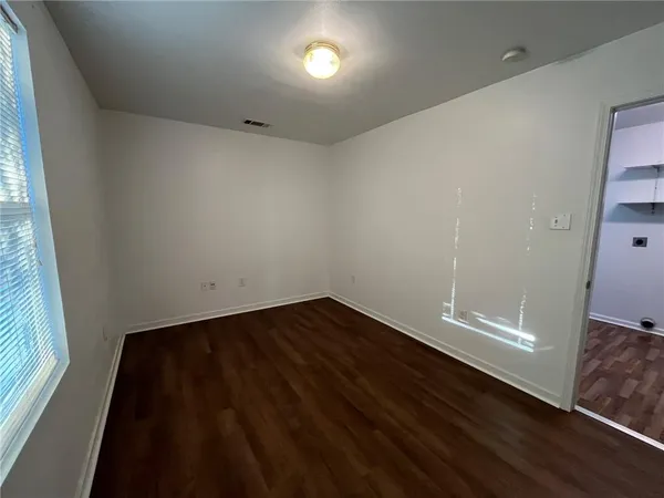 $900 | 4933 Matherne Street, Unit B, Lafitte, LA 70067