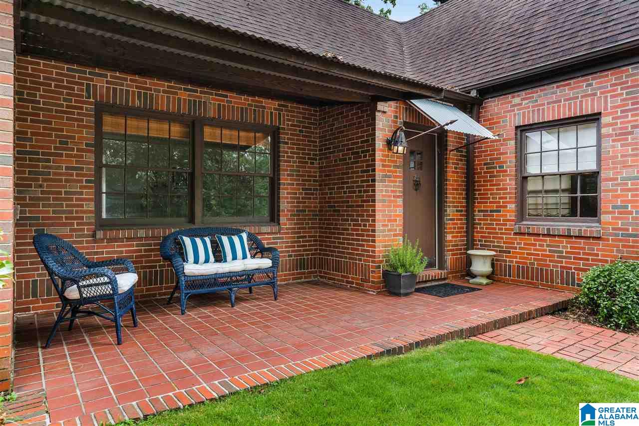 1453 Ridge Road Birmingham, AL 35209 - Photo 4 of 42