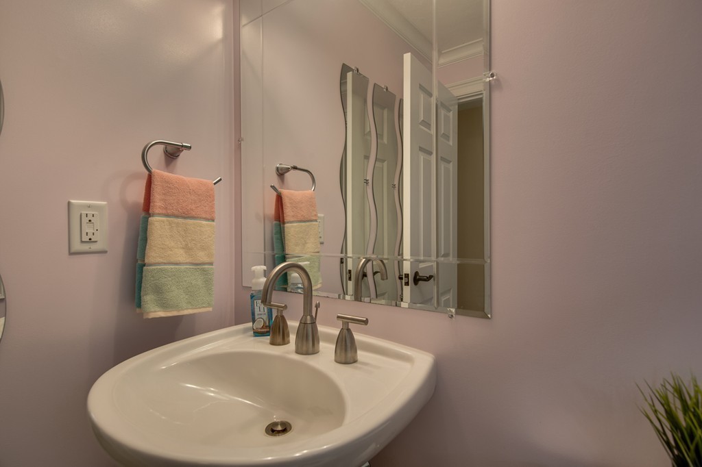 1 Clark Road Bedford, MA 01730 - Photo 14 of 30 Gallery Image 14