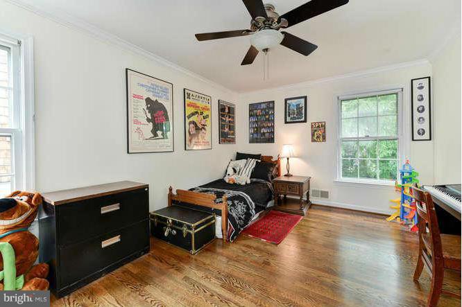 4816 24th Road North Arlington, VA 22207 - Photo 14 of 22 Bedroom
