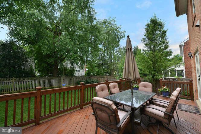 4816 24th Road North Arlington, VA 22207 - Photo 21 of 22 Exterior (Rear)