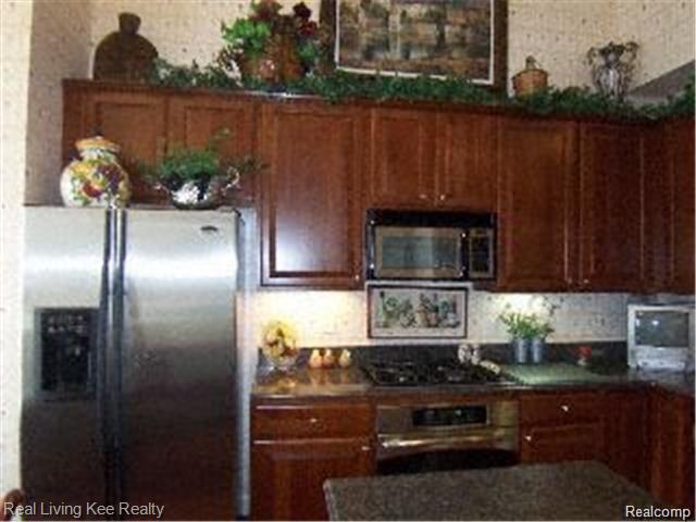 5179 Belmonte Drive, Unit 50 Rochester, MI 48306 - Photo 11 of 58