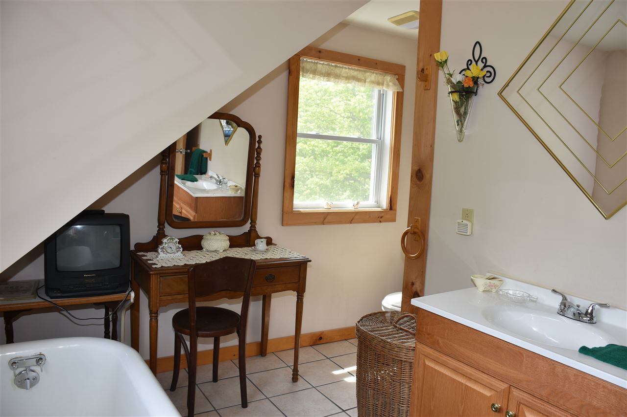 596 Stellar Road Williamstown, VT 05679 - Photo 27 of 37