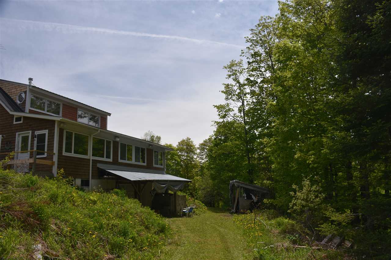 596 Stellar Road Williamstown, VT 05679 - Photo 5 of 37