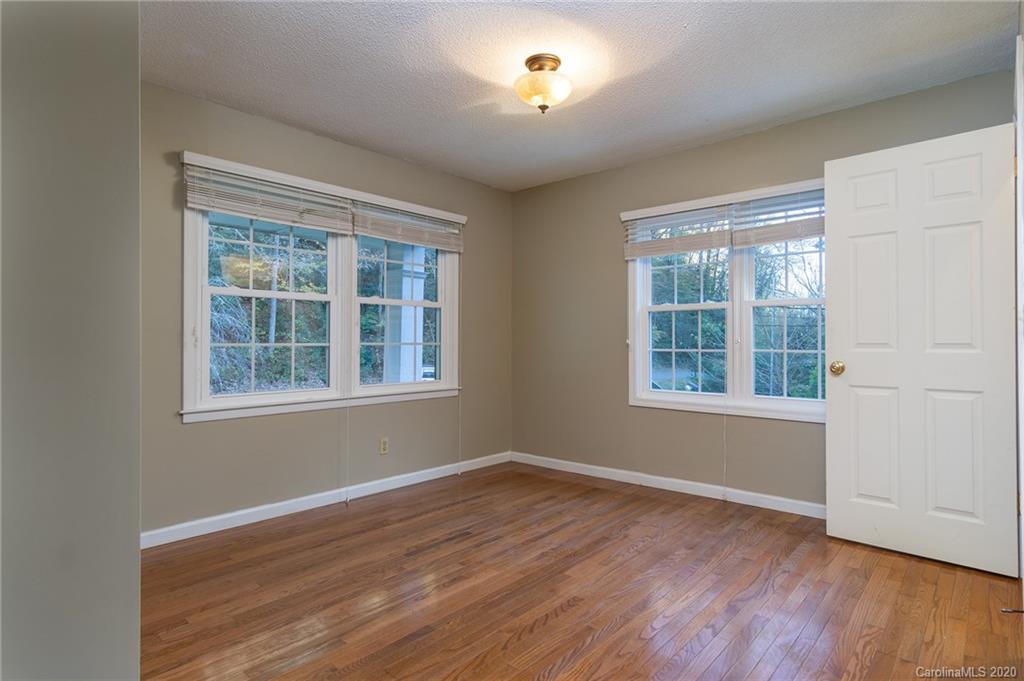 439 Kings Creek Road Brevard, NC 28712 - Photo 13 of 46 Gallery Image 13