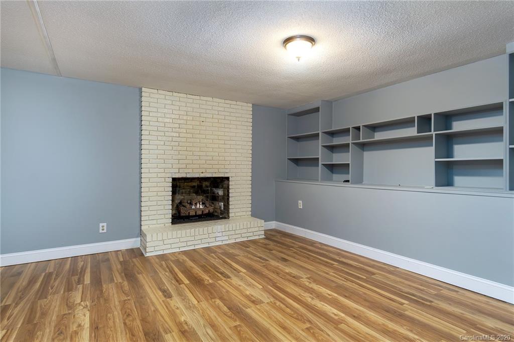 439 Kings Creek Road Brevard, NC 28712 - Photo 17 of 46 Gallery Image 17