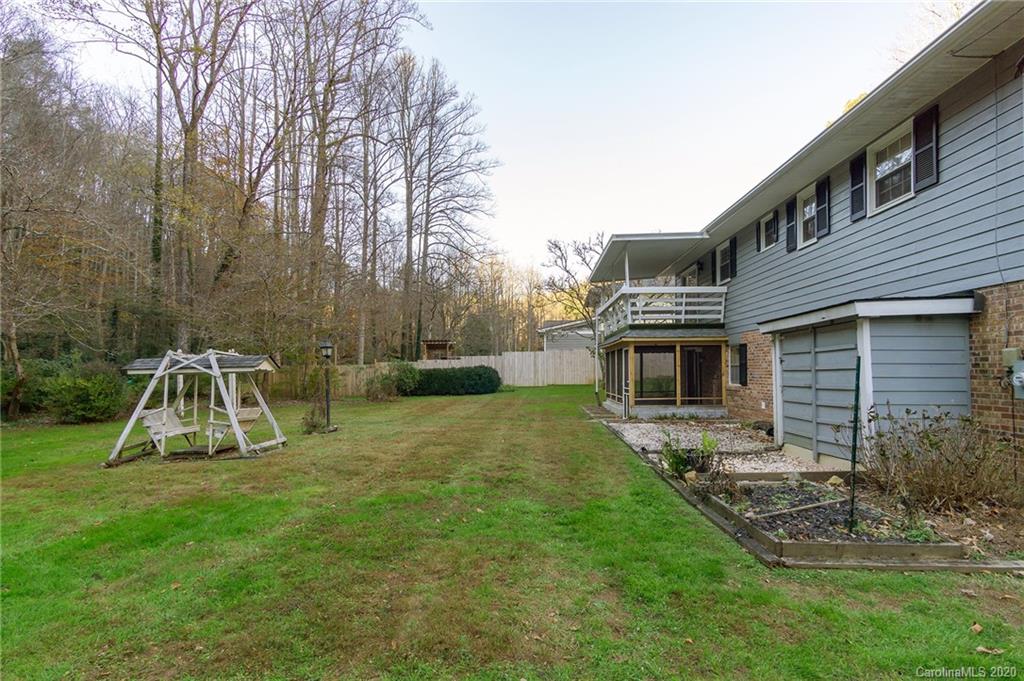 439 Kings Creek Road Brevard, NC 28712 - Photo 27 of 46 Gallery Image 27