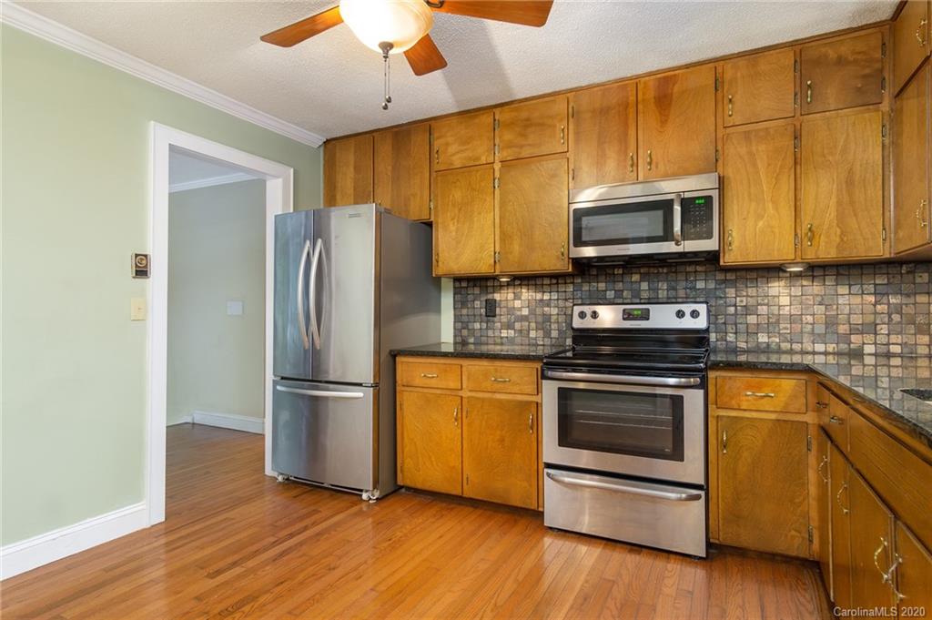 439 Kings Creek Road Brevard, NC 28712 - Photo 10 of 46 Gallery Image 10