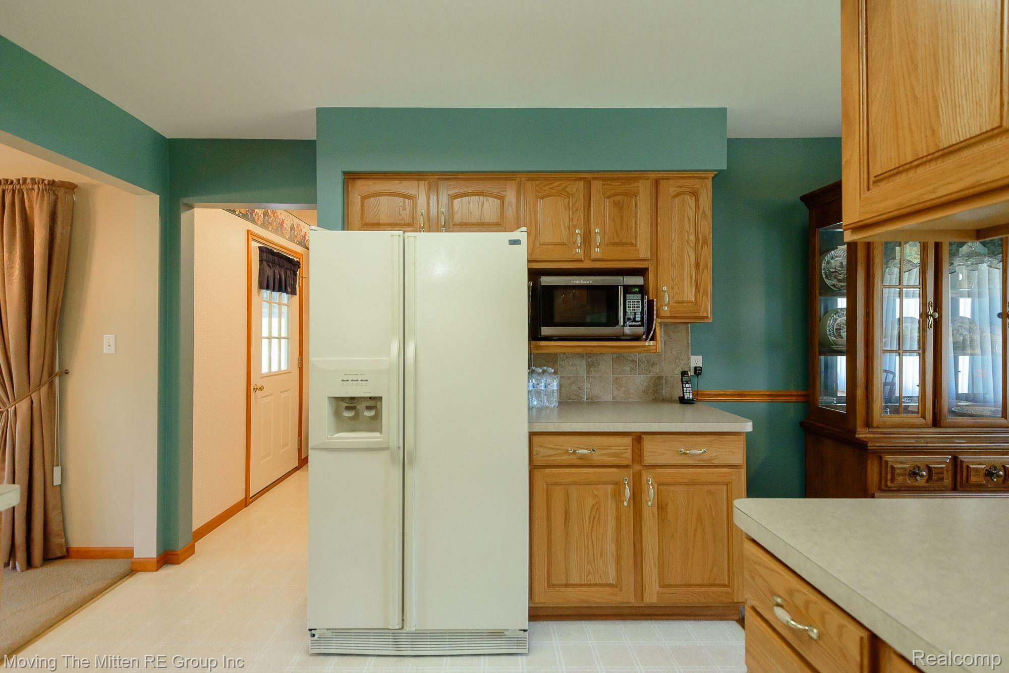 23180 Waltz Road New Boston, MI 48164 - Photo 32 of 64 Gallery Image 32