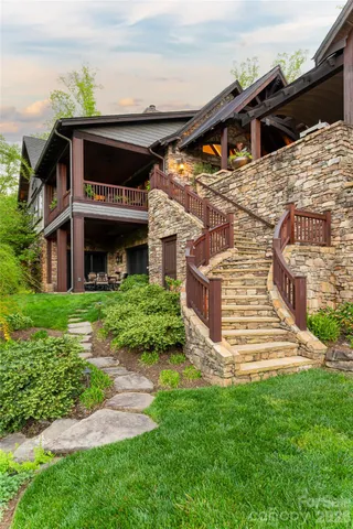 $15,900,000 | 66 North Deerhaven Lane, Asheville, NC 28803