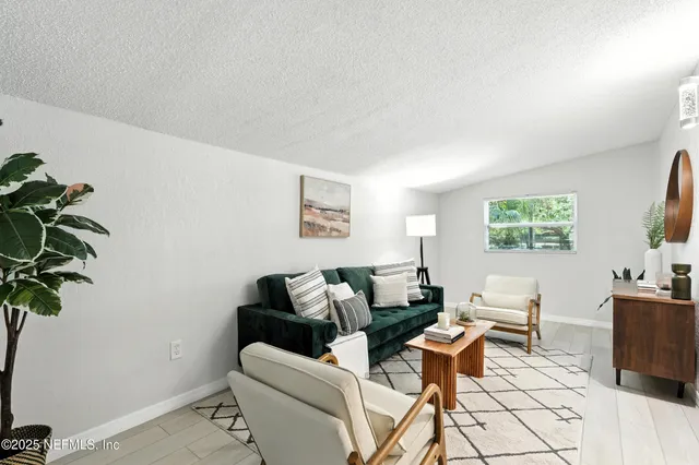 $369,000 | 1028 South 9th Street, Fernandina Beach, FL 32034