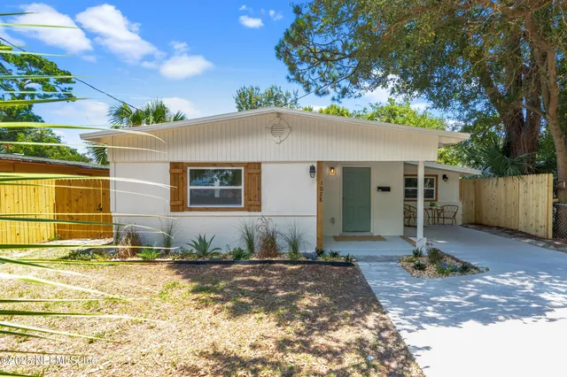 $369,000 | 1028 South 9th Street, Fernandina Beach, FL 32034