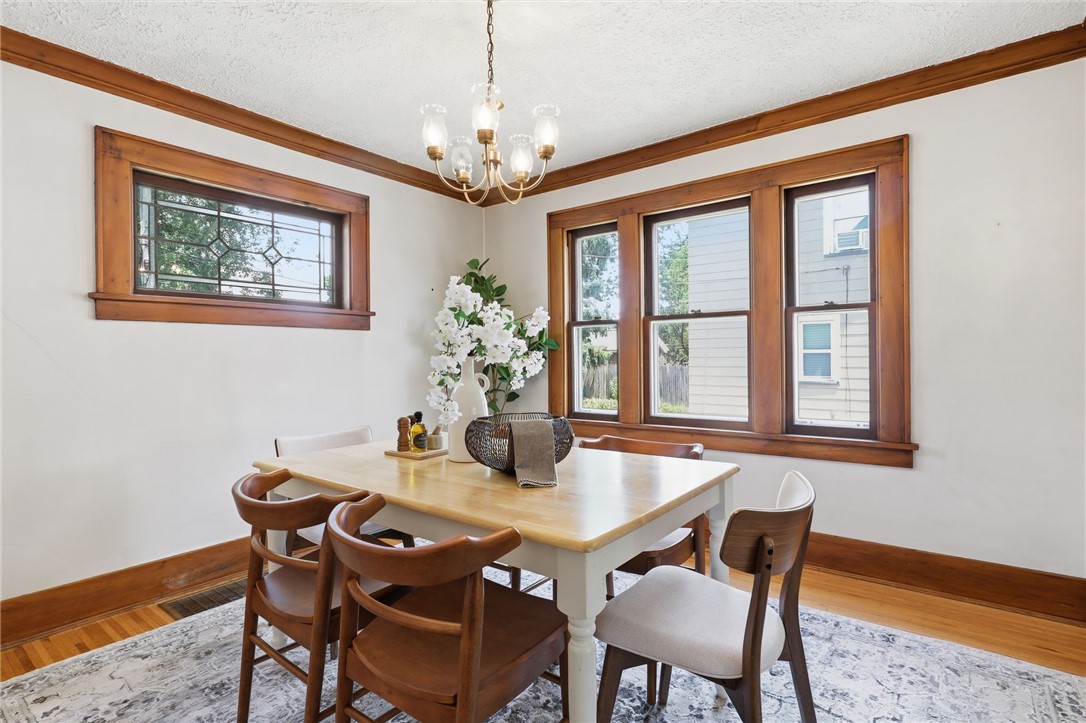 314 Brett Road Irondequoit, NY 14609 - Photo 14 of 27