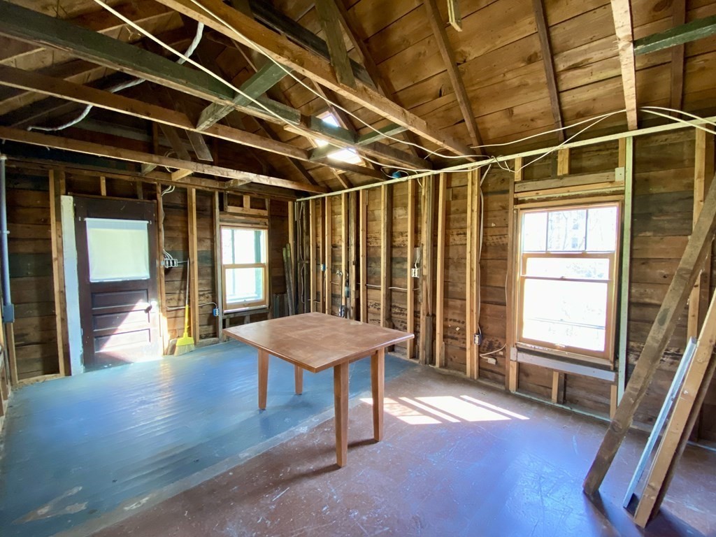 270 River Road Florida, MA 01367 - Photo 7 of 14