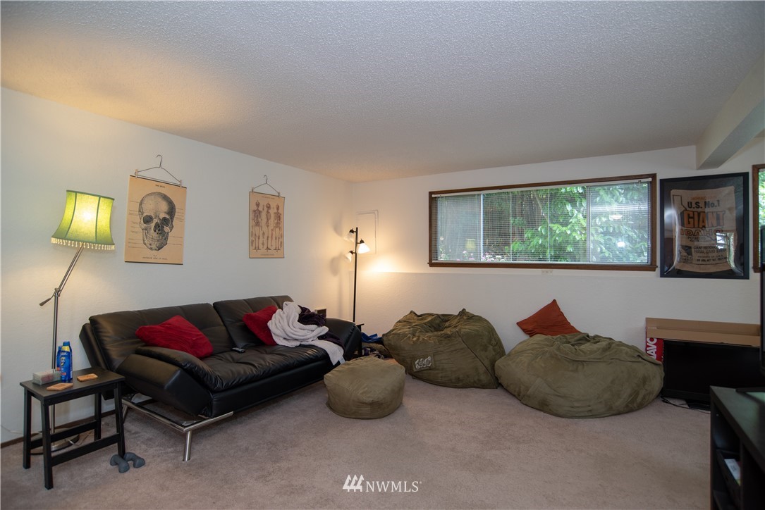 520 North 47th Street Seattle, WA 98103 - Photo 3 of 15 Gallery Image 3