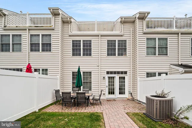 $525,000 | 639 West Mulberry Street, Kennett Square, PA 19348